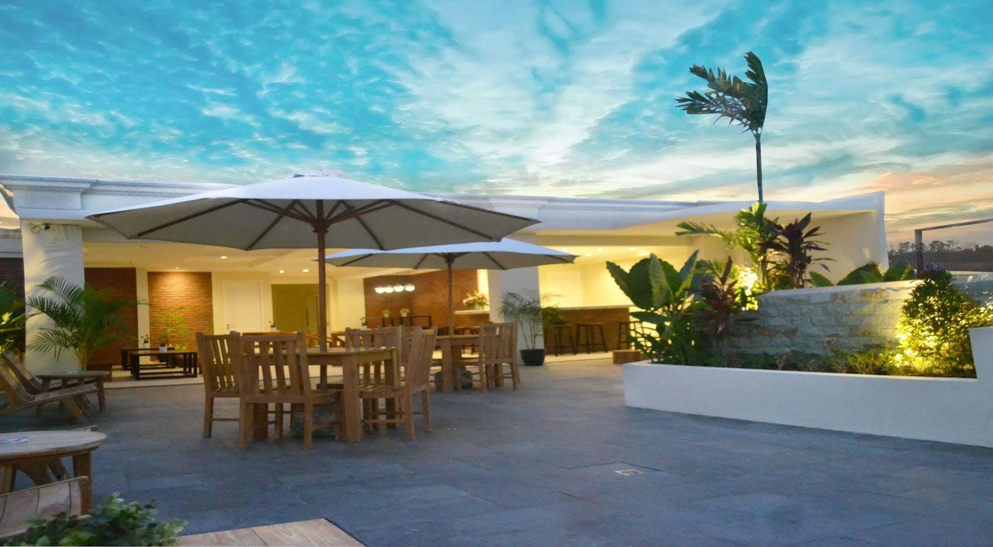 Amalfi Hotel Seminyak Exteriér fotografie